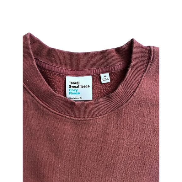 Aritzia TNA Cozy Fleece Boyfriend Crew Neck Sweatshirt Sweater - Picture 3 of 5